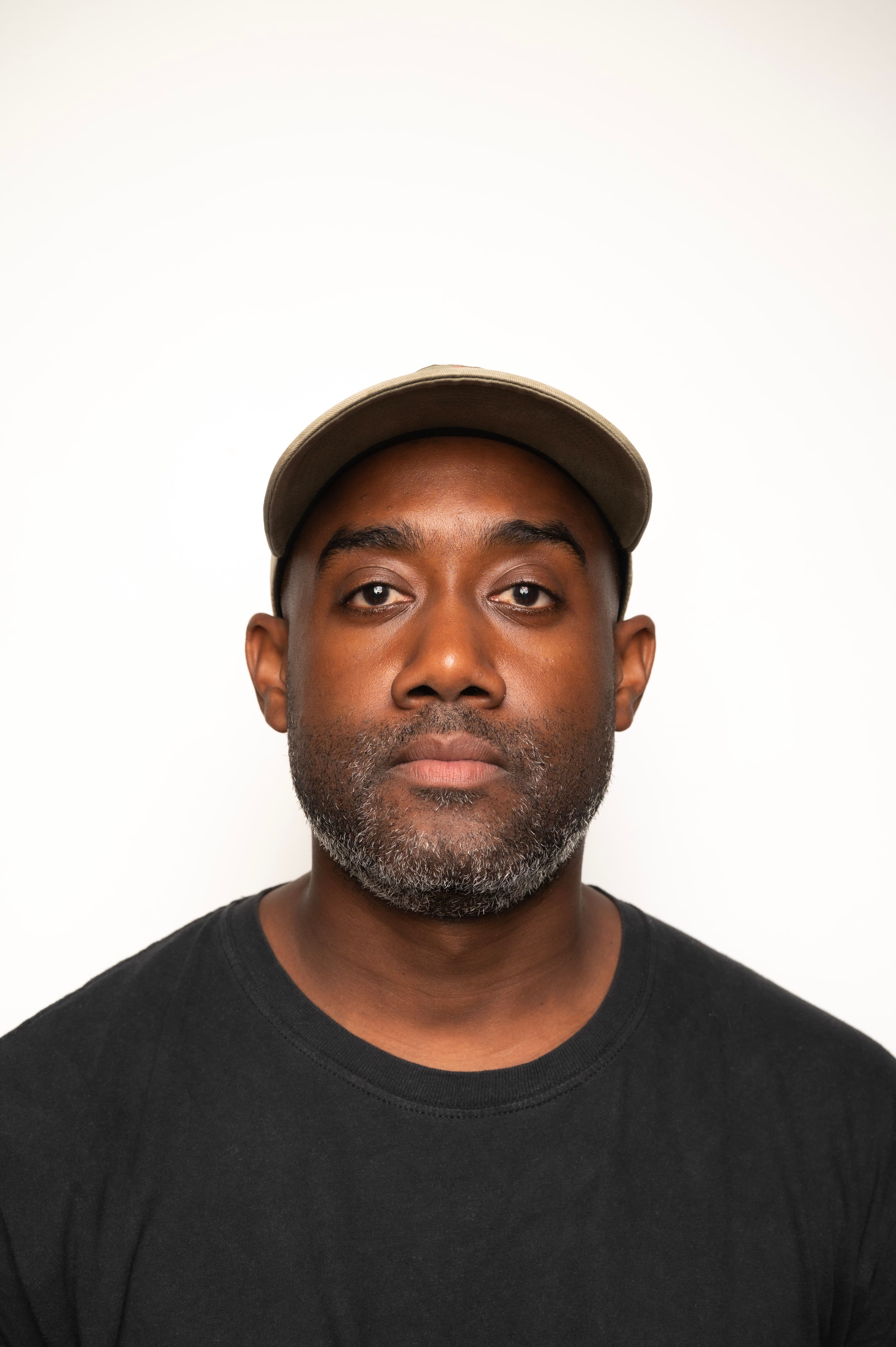 Photography by Conrad Annan - Street Photography